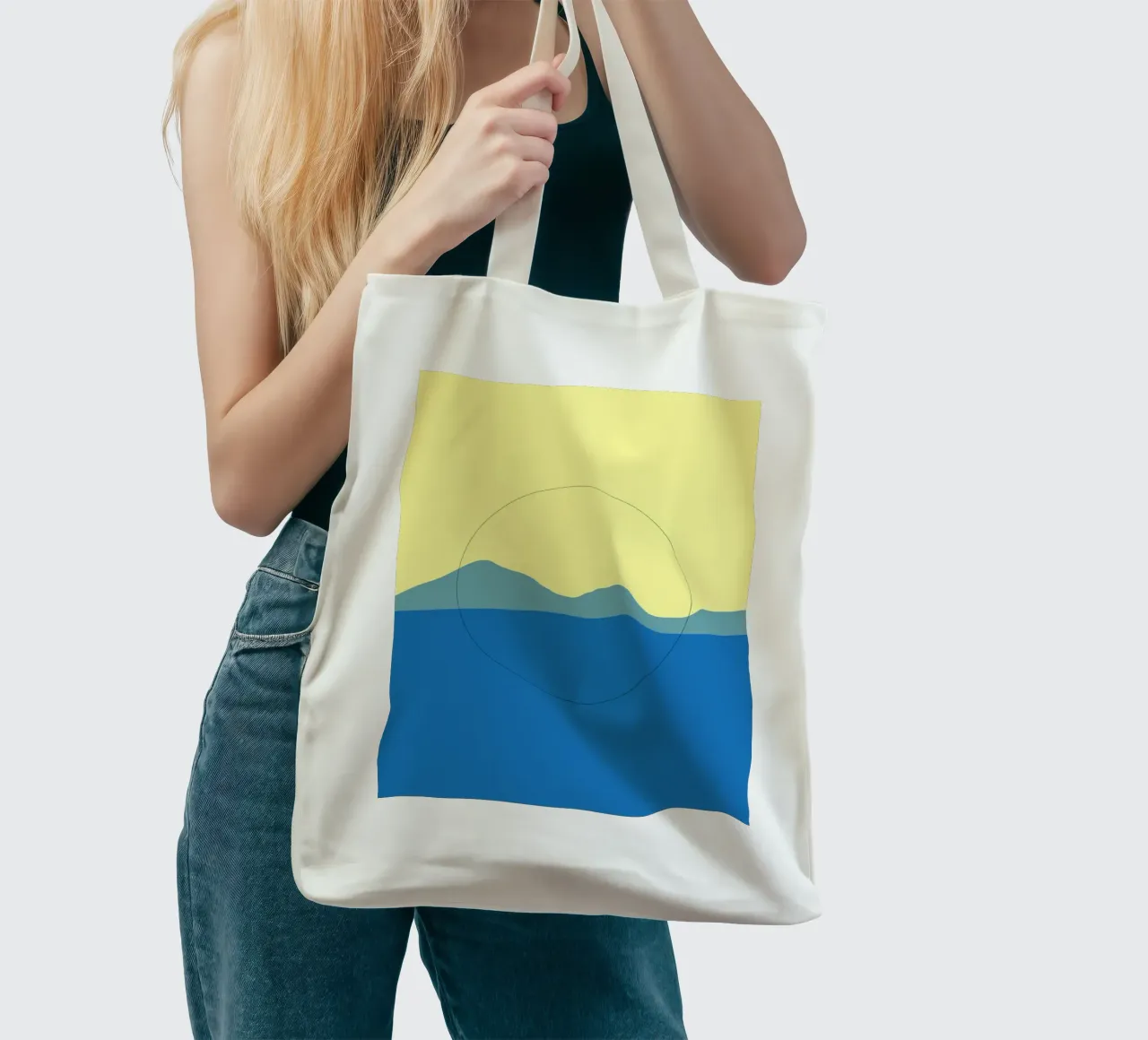 Paesaggio minimale blu e giallo borsa in juta da Little Dean