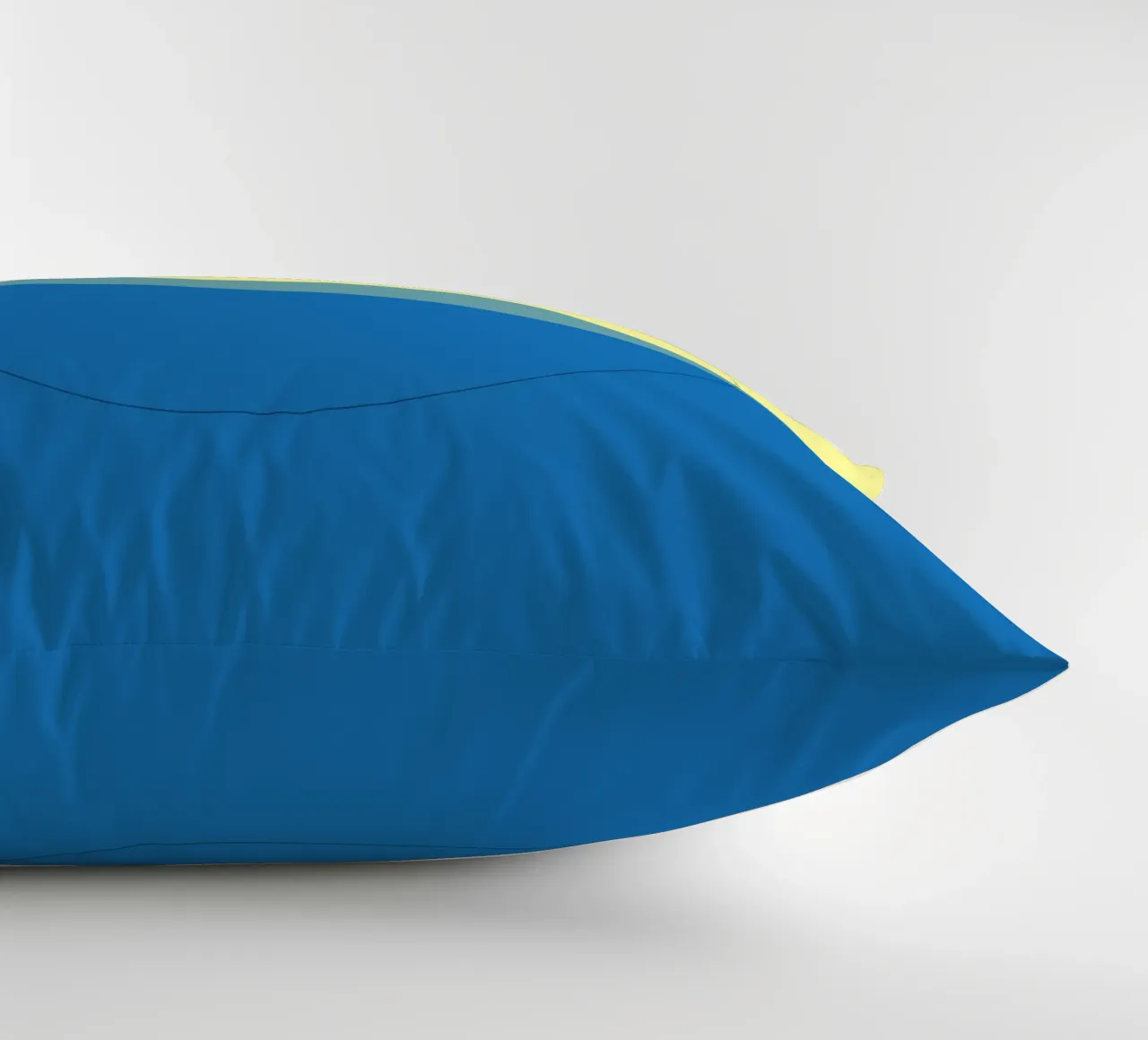 Paysage minimal bleu et jaune coussin de Little Dean