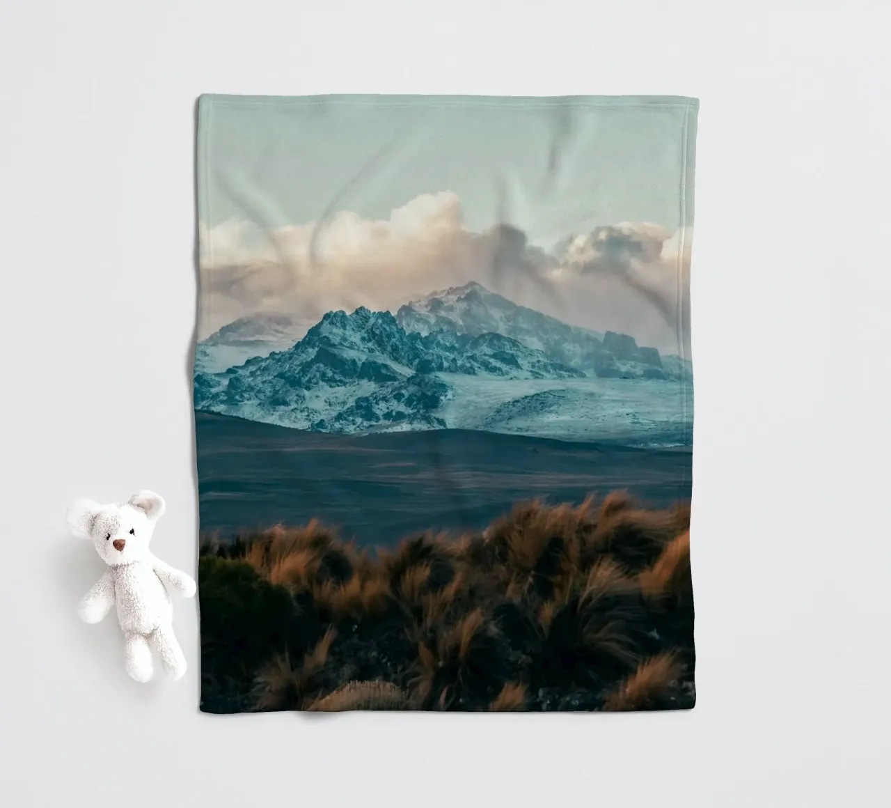 neve di montagna coperta in pile da Earthly Visions