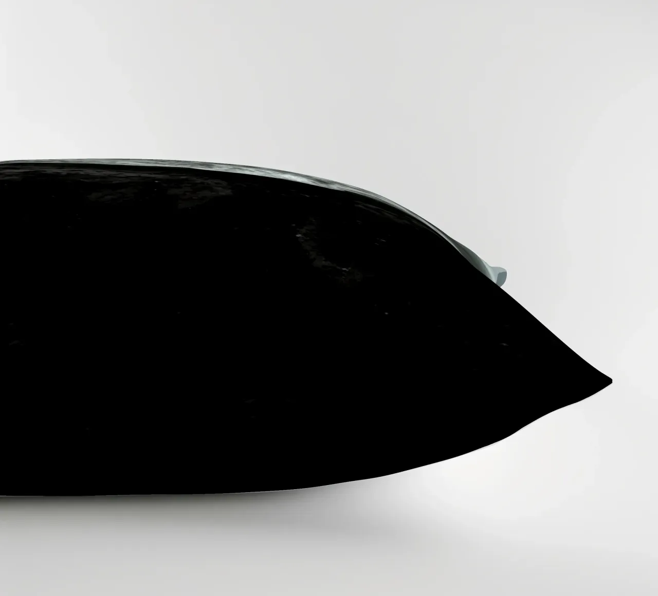Oceano Nero cuscino da KISSA STUDIO