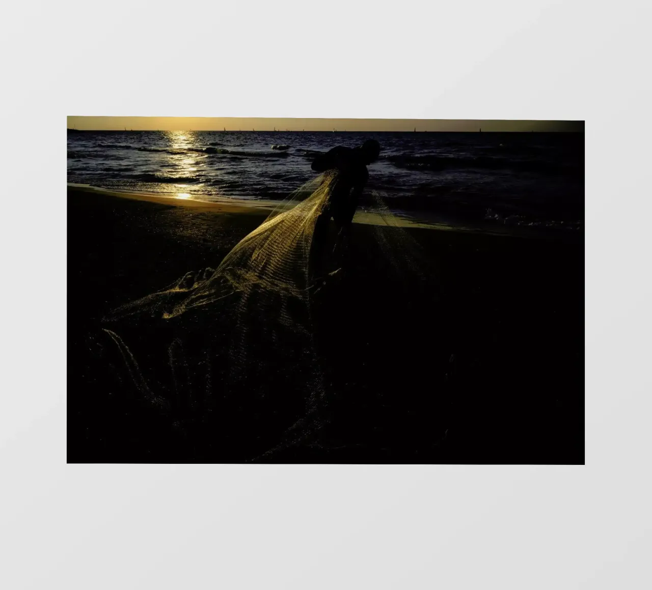 The Fisherman IV telo in pvc da Tal Paz-Fridman