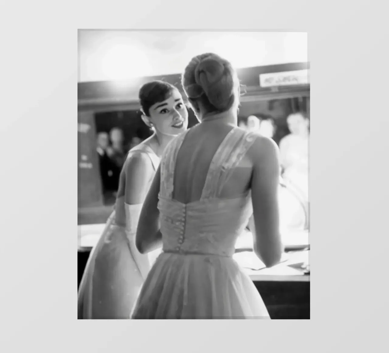 Audrey al trucco pellicola backlit da Lorraine Mooore