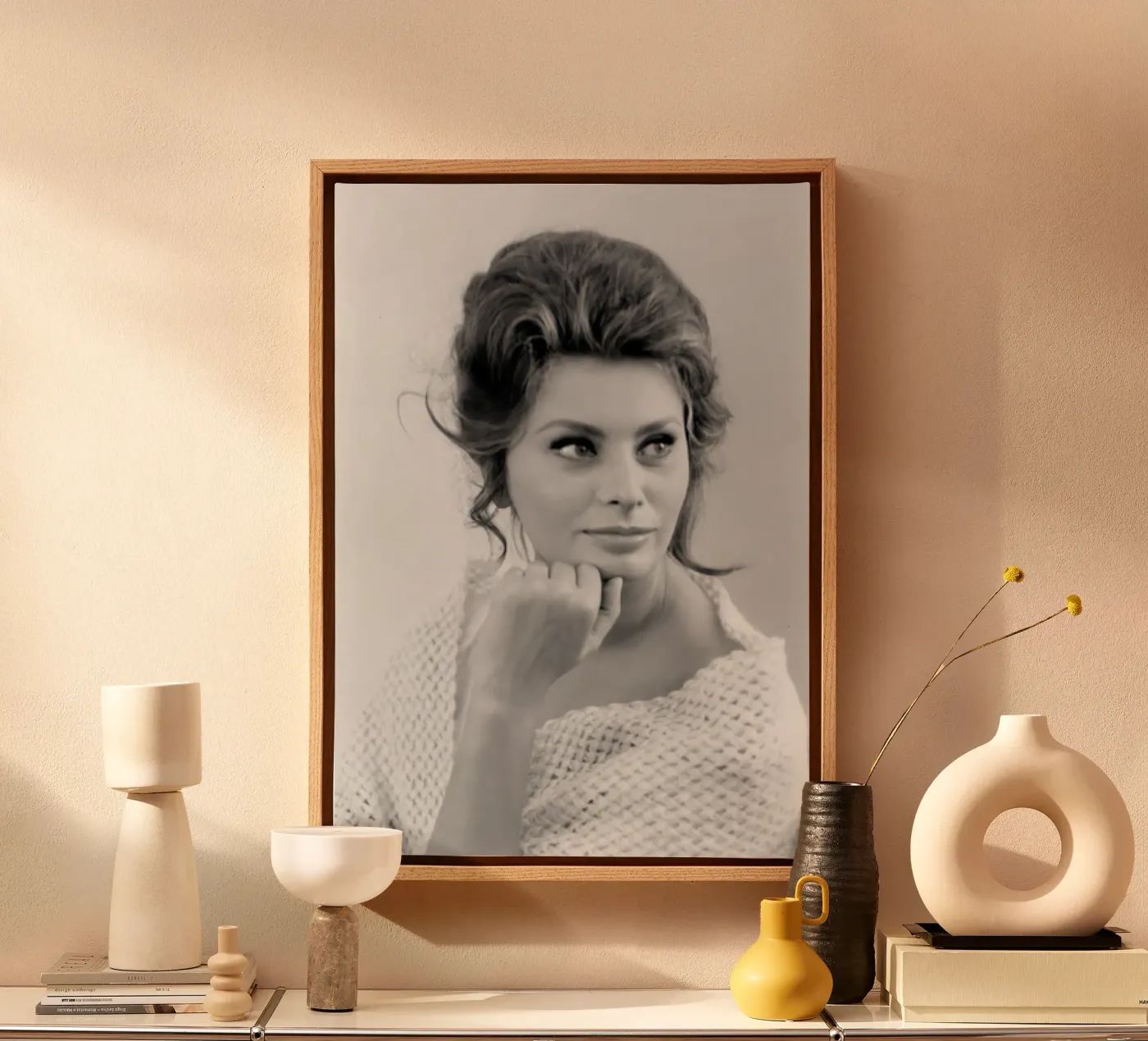 Sophia Posing tela da Lorraine Mooore