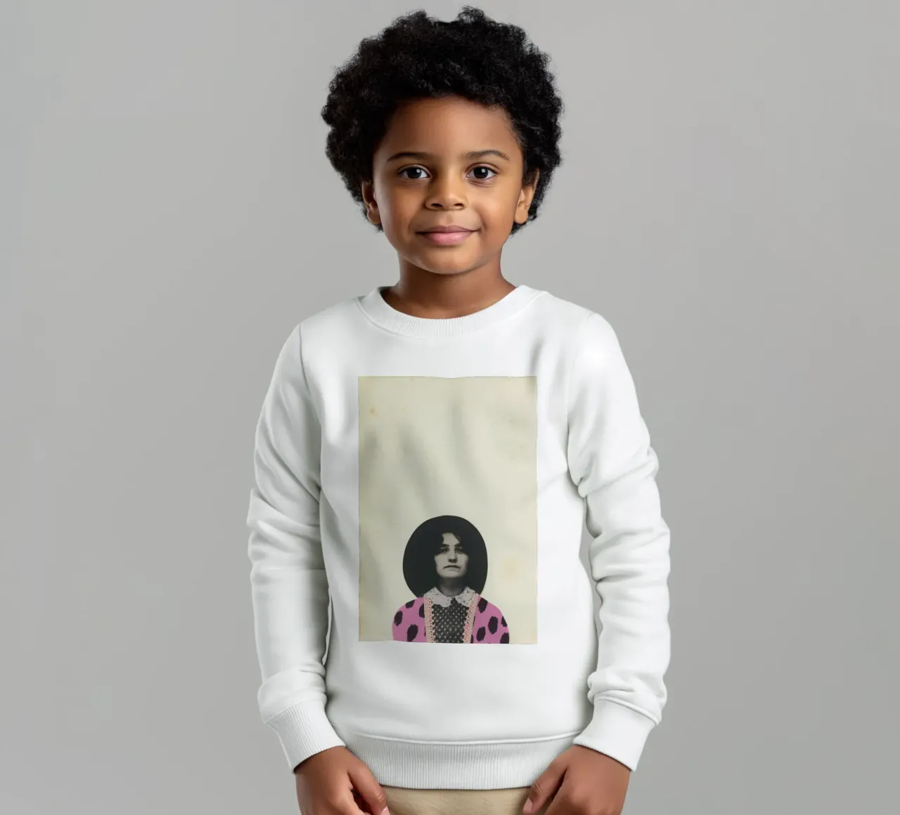 Completamente vestito II felpa bambino da Cassia Beck Collage