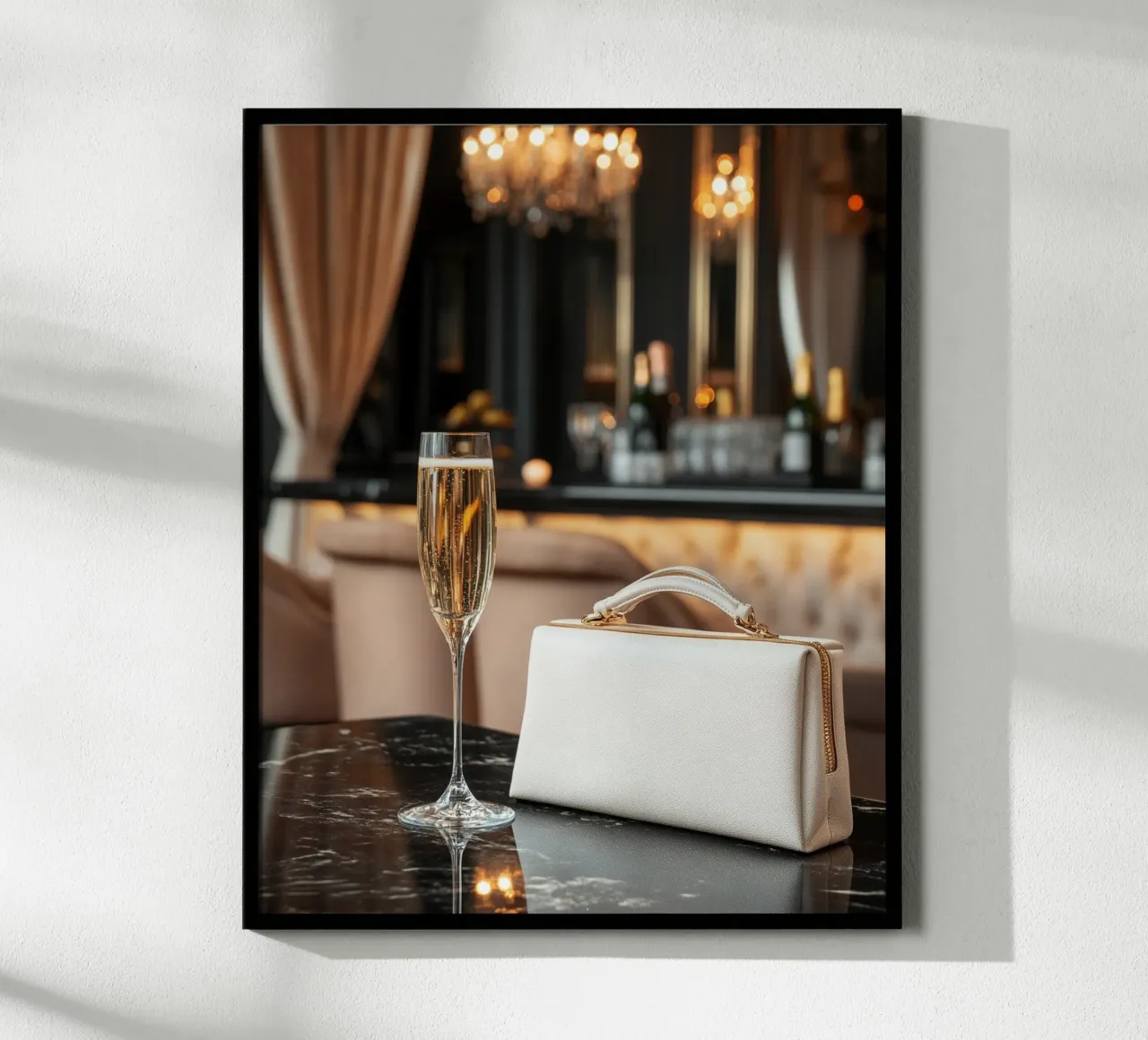 Bagliore glam poster con telaio in plastica da PhotoVibe Decor