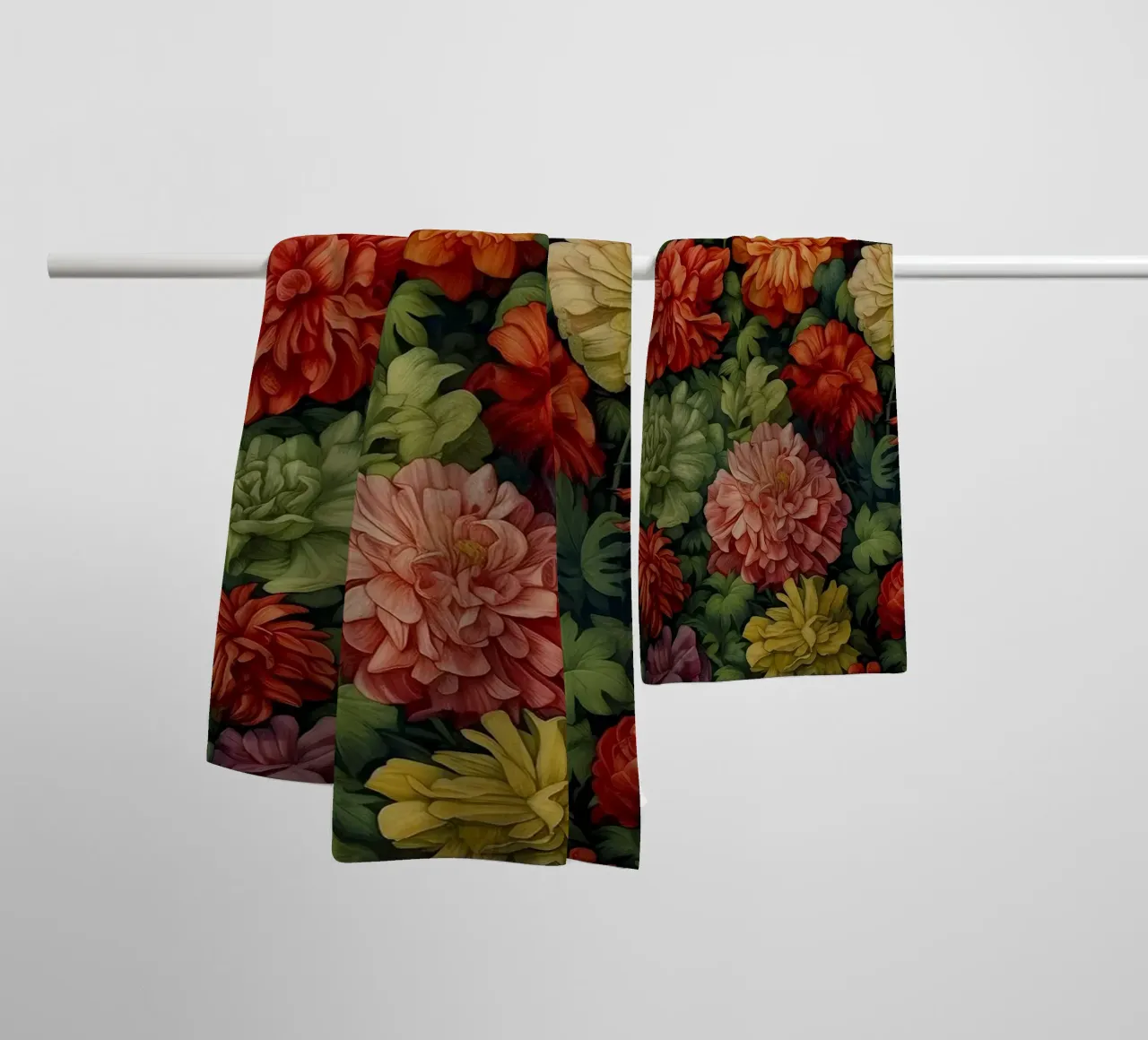 Üppige Blumenblüte Buntes Botanisches Handtuch von Turner Kyle