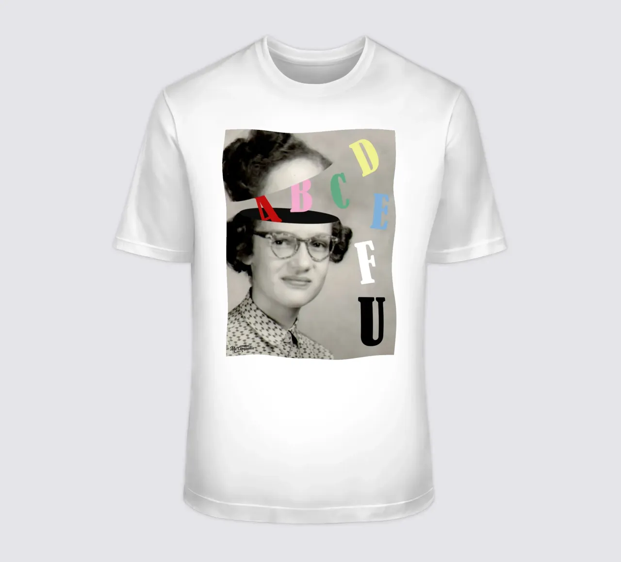 ABCDEF U t-shirt da MsGonzalez