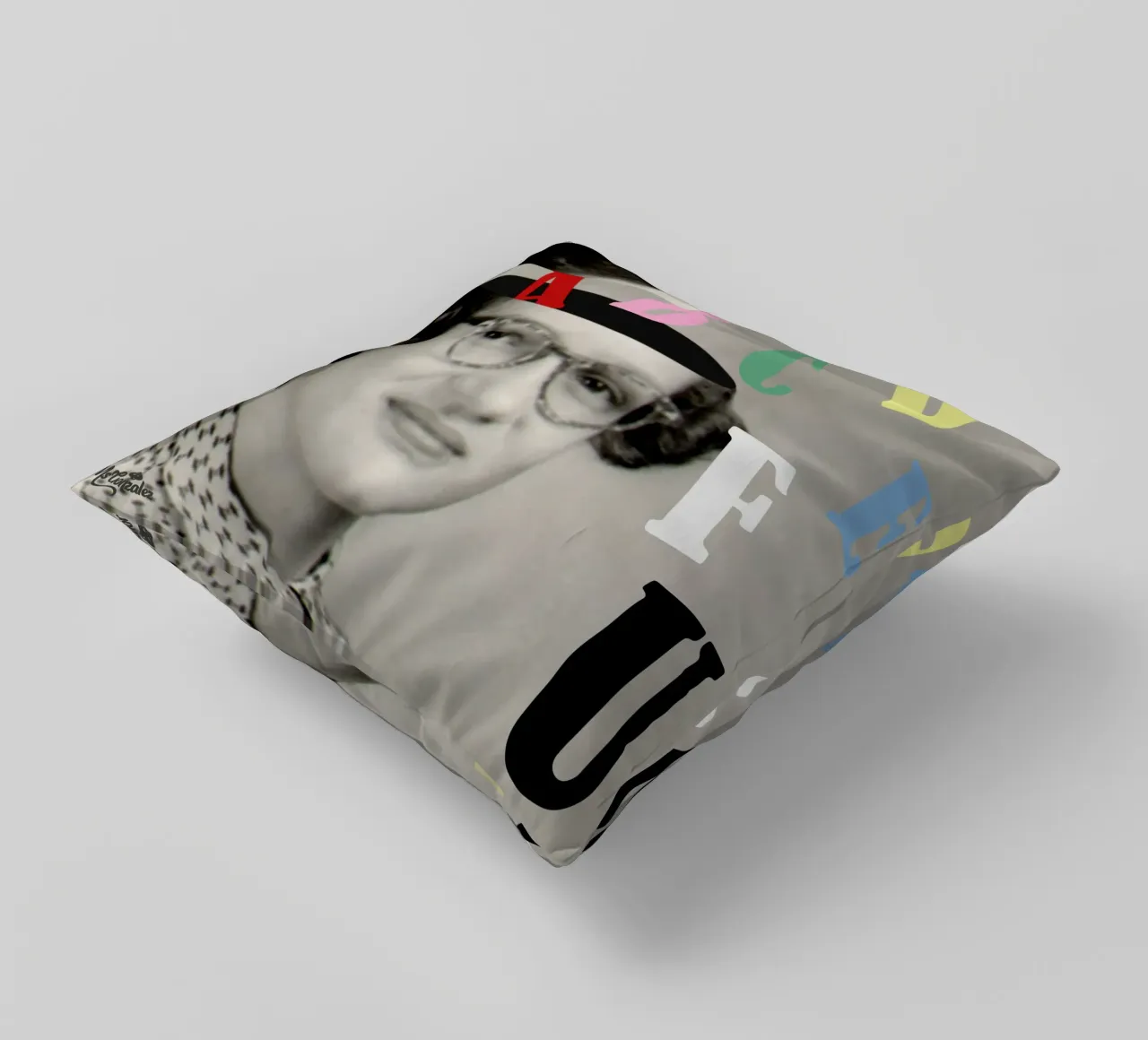 ABCDEF U cuscino da MsGonzalez