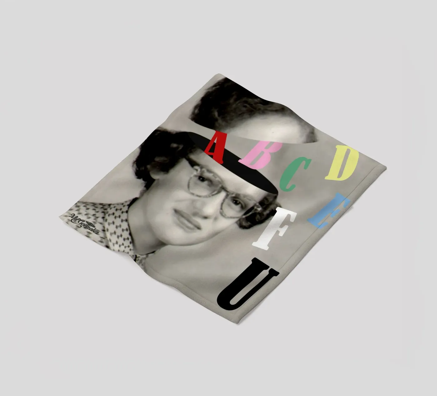 ABCDEF U Fleecedecke von MsGonzalez