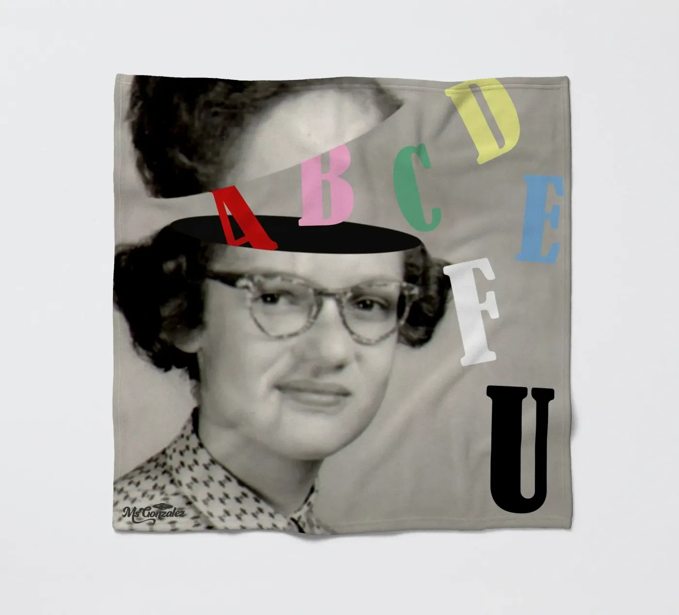 ABCDEF U Fleecedecke von MsGonzalez