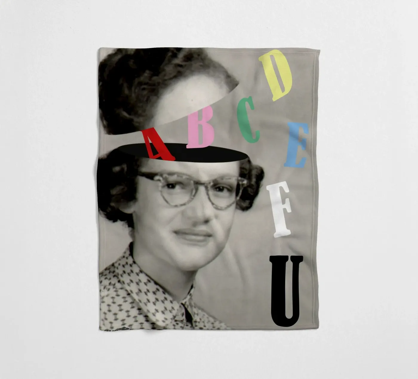 ABCDEF U Fleecedecke von MsGonzalez