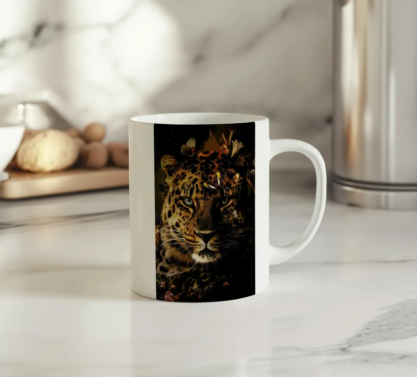 Leopard 4 ceramic mug by Wouter Rikken