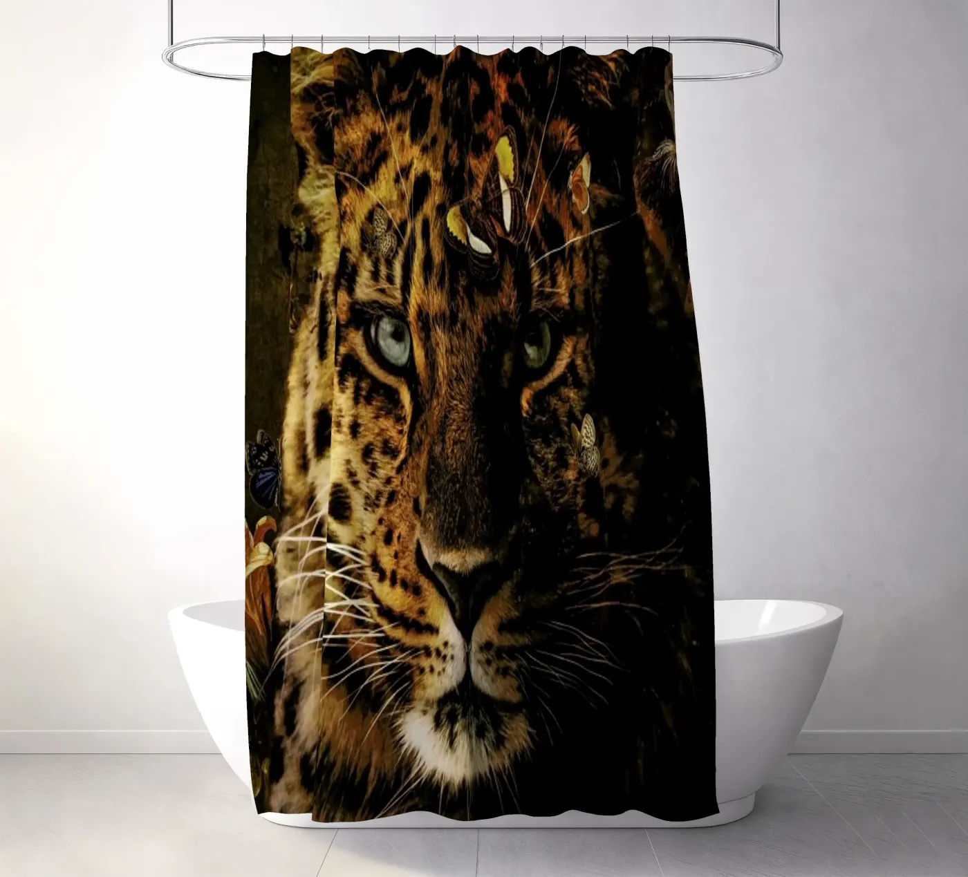 Leopard 4 douchegordijn van Wouter Rikken