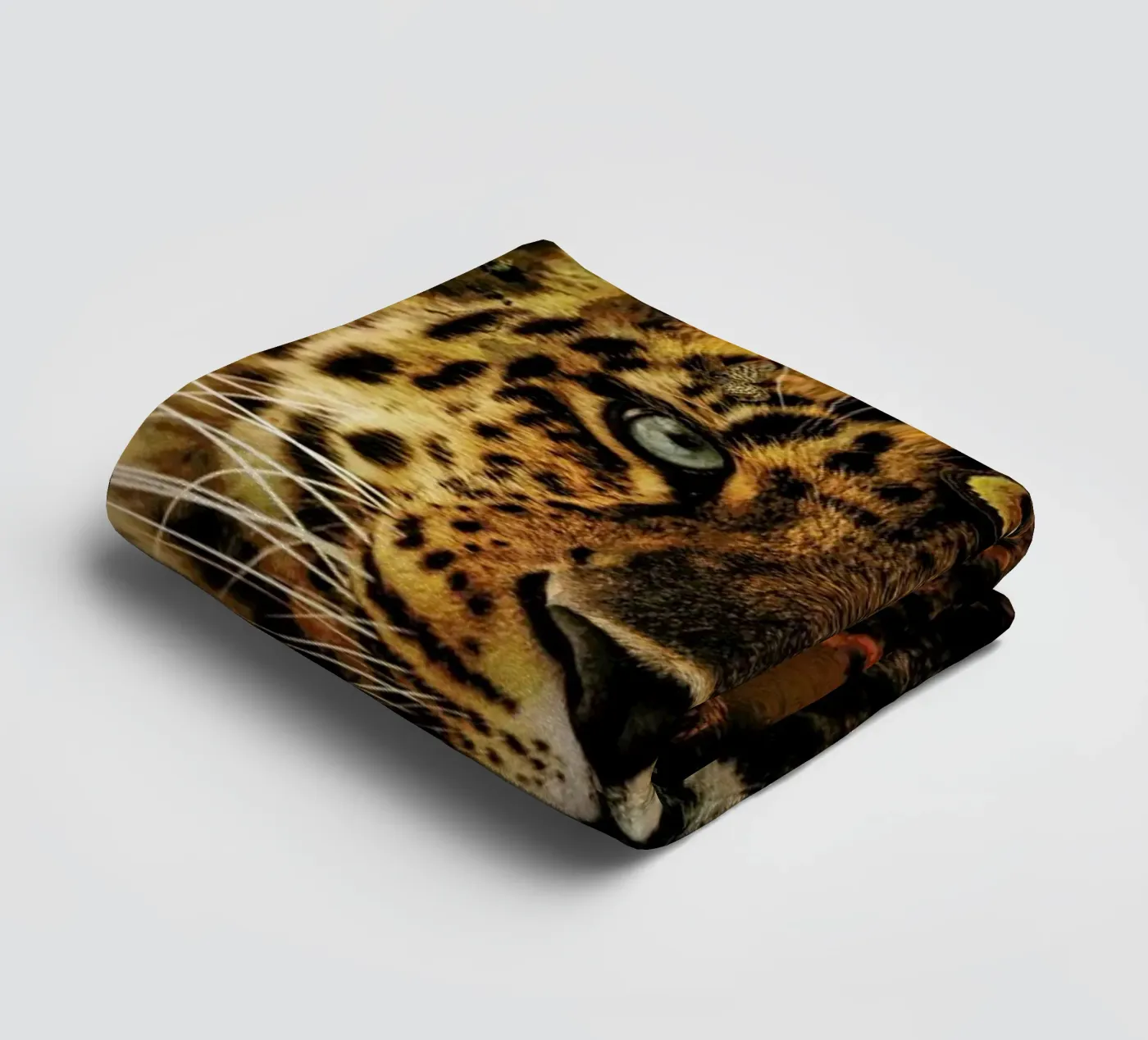 Leopard 4 Handtuch von Wouter Rikken