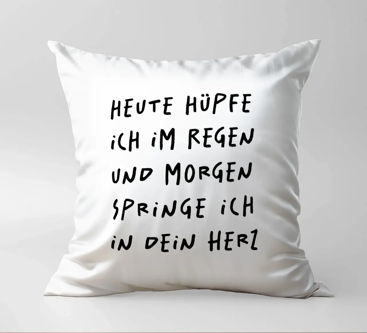 heute hüpfe ich im Regen und morgen springe ich in dein Herz cuscino da FRICKE DESIGN