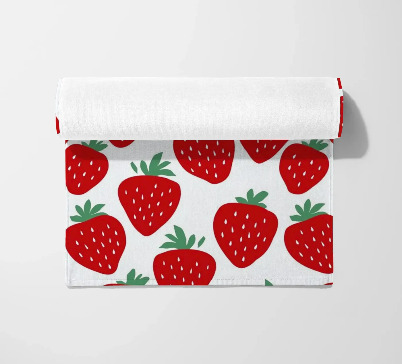 Strawberry Fields Forever telo mare da A Nordic Girl