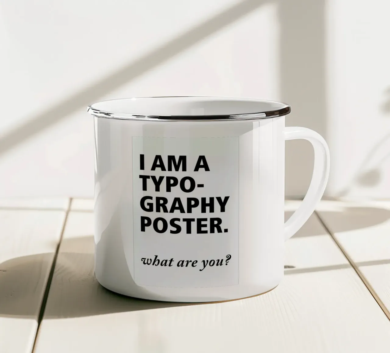 What are you? taza de esmalte de Magdalena Lindstedt