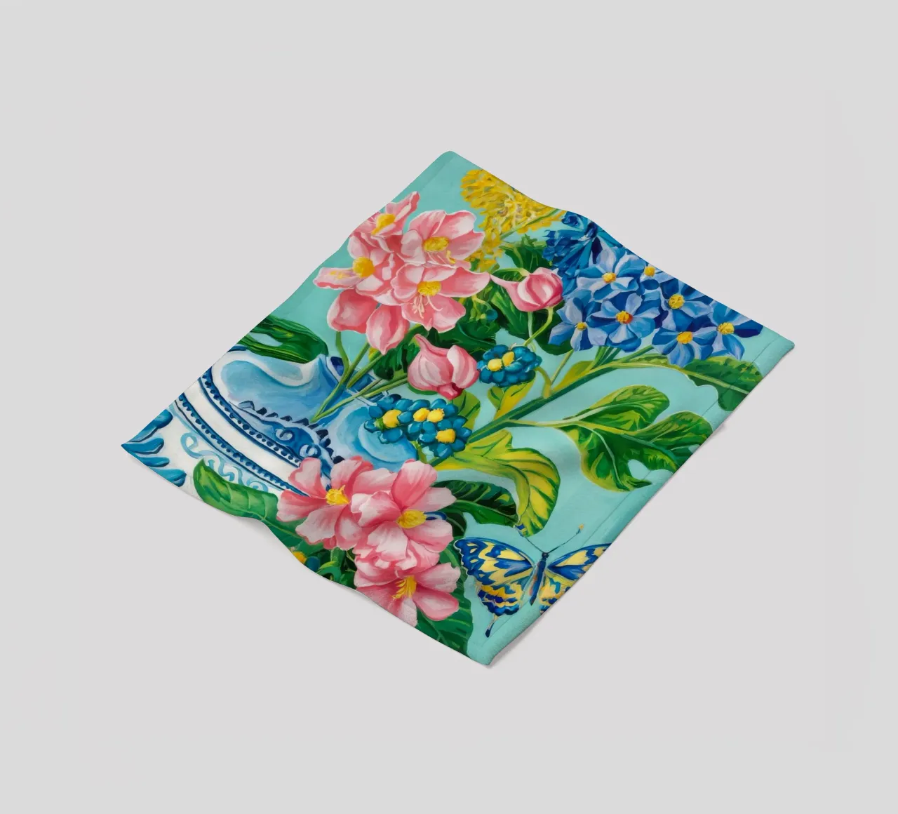 Azure Bloom Flutter Fleecedecke von Infinite Chroma