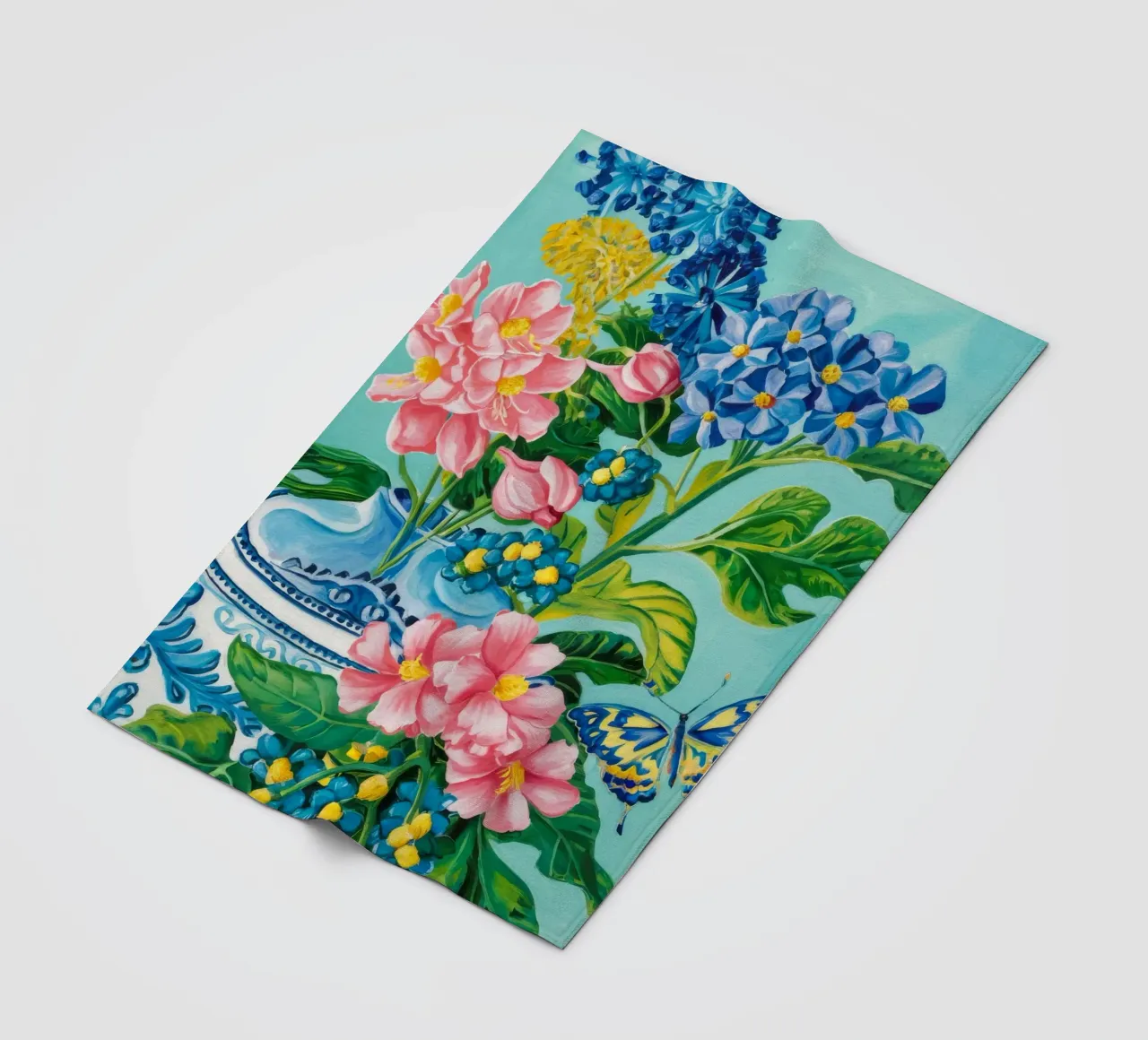 Azure Bloom Flutter Fleecedecke von Infinite Chroma