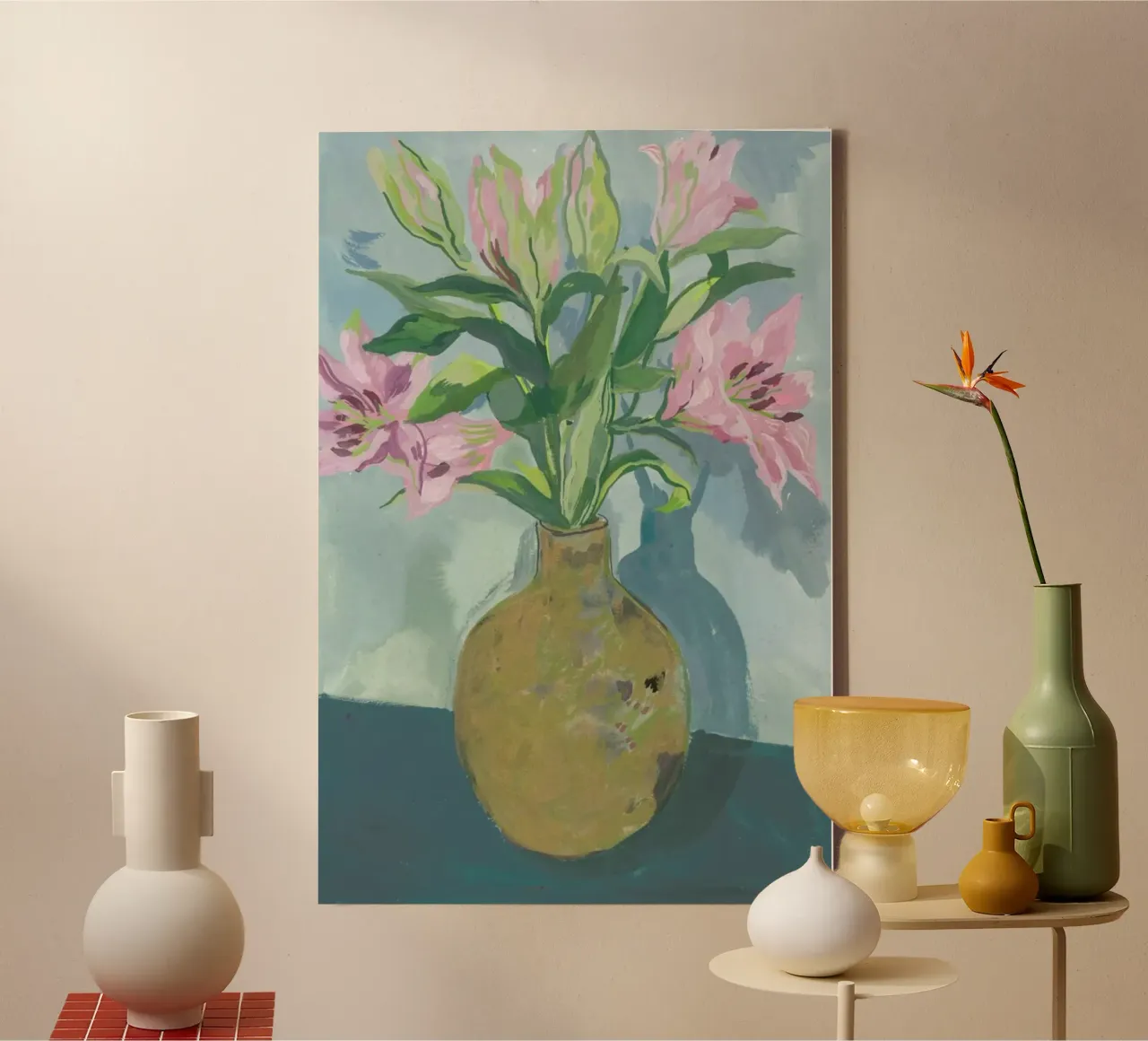 Gold Vase Of Lillies tela con Cornice a cassetta da Sonia Brittain