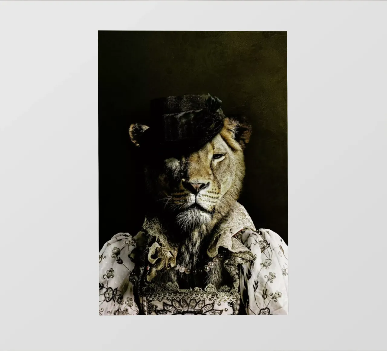 Classy Lioness pellicola backlit da Wouter Rikken