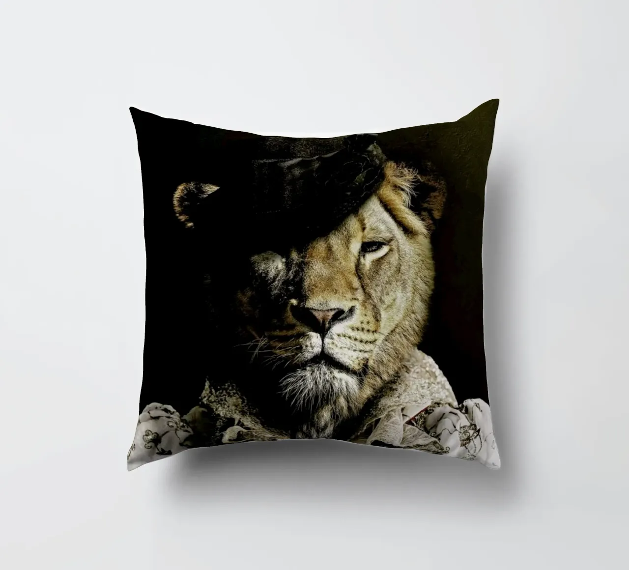 Classy Lioness cuscino da Wouter Rikken