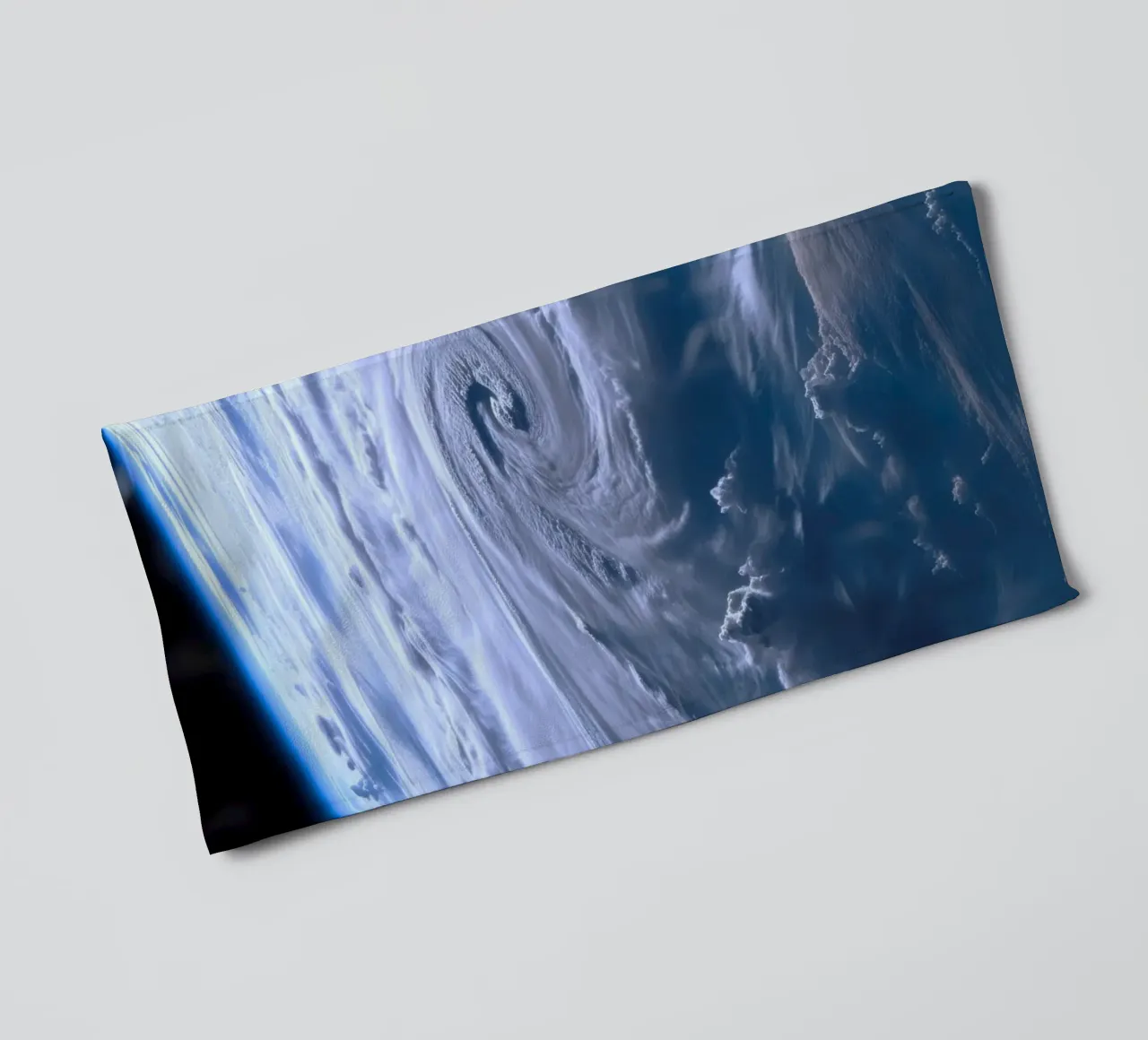 tempesta di terra asciugamano da bagno da space words