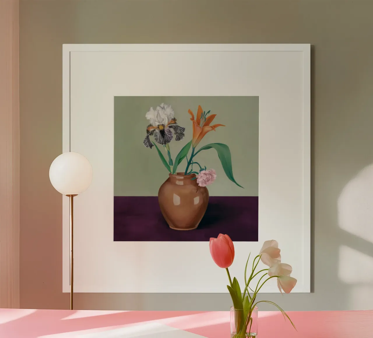 Giglio di terra Grace poster con telaio in legno da Opal Strokes