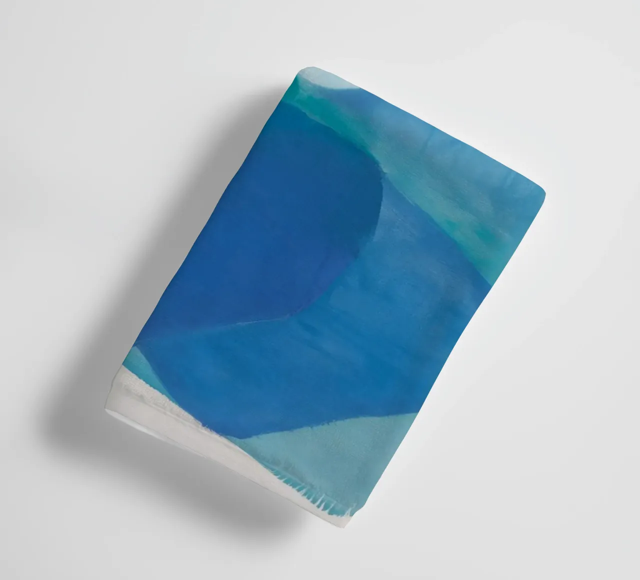 Frammento ceruleo a cascata asciugamano da bagno da Vivid Reverie
