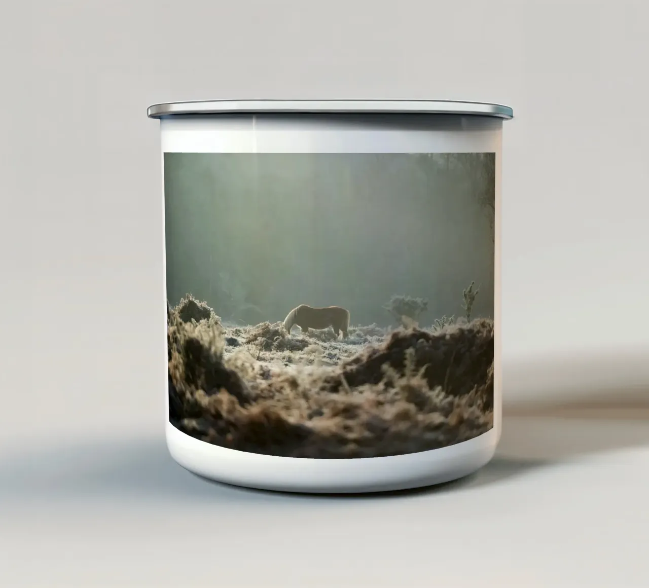 pascolo tranquillo tazza in smalto da Horsire