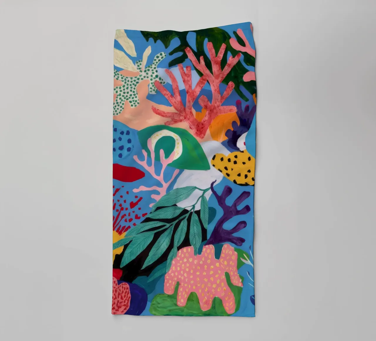 Carnevale color corallo asciugamano da bagno da Vivid Reverie