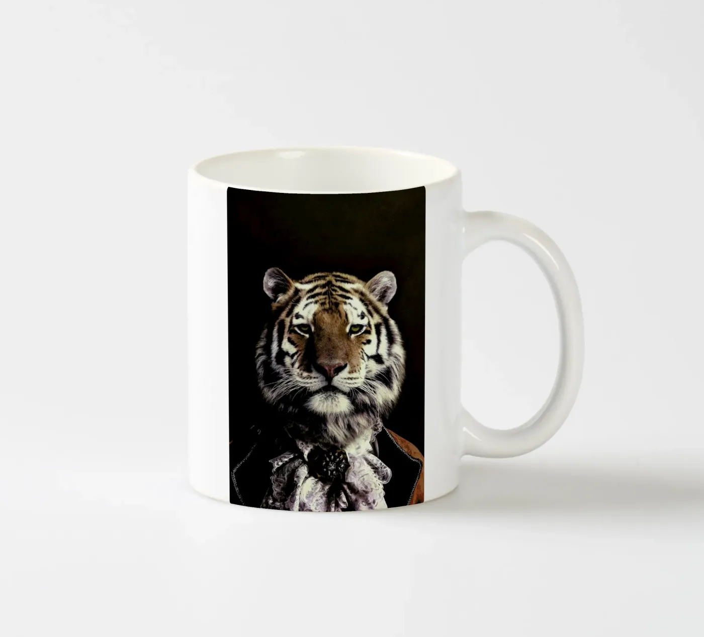 Classy Tiger 2 ceramic mug by Wouter Rikken