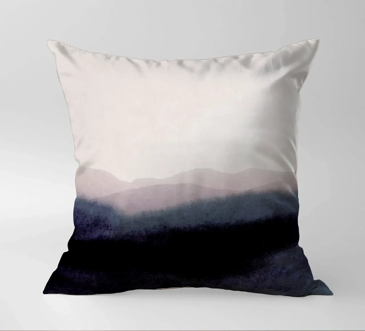 Dusk Scenery cuscino da IRIS LEHNHARDT FINE ART