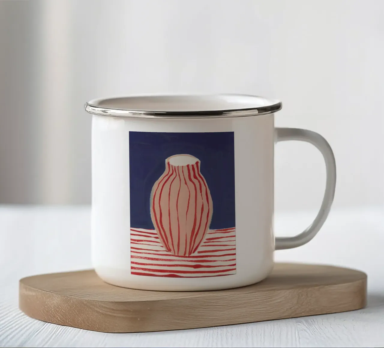 Red Striped Pink Vase tazza in smalto da Sonia Brittain