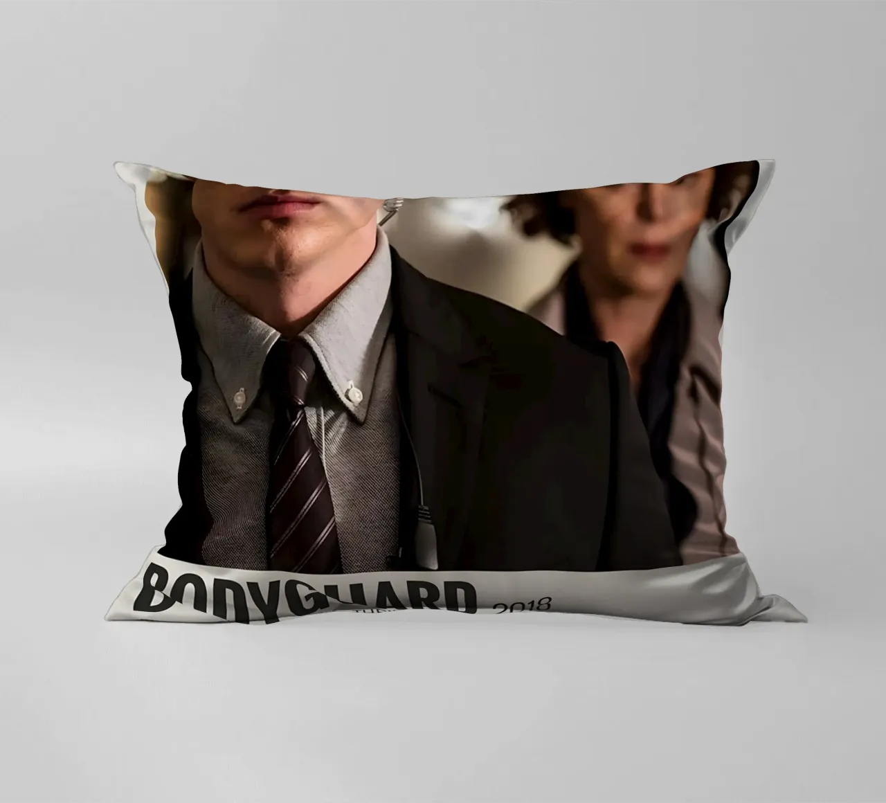 BODYGUARD 2018 cuscino da MVFminimalist