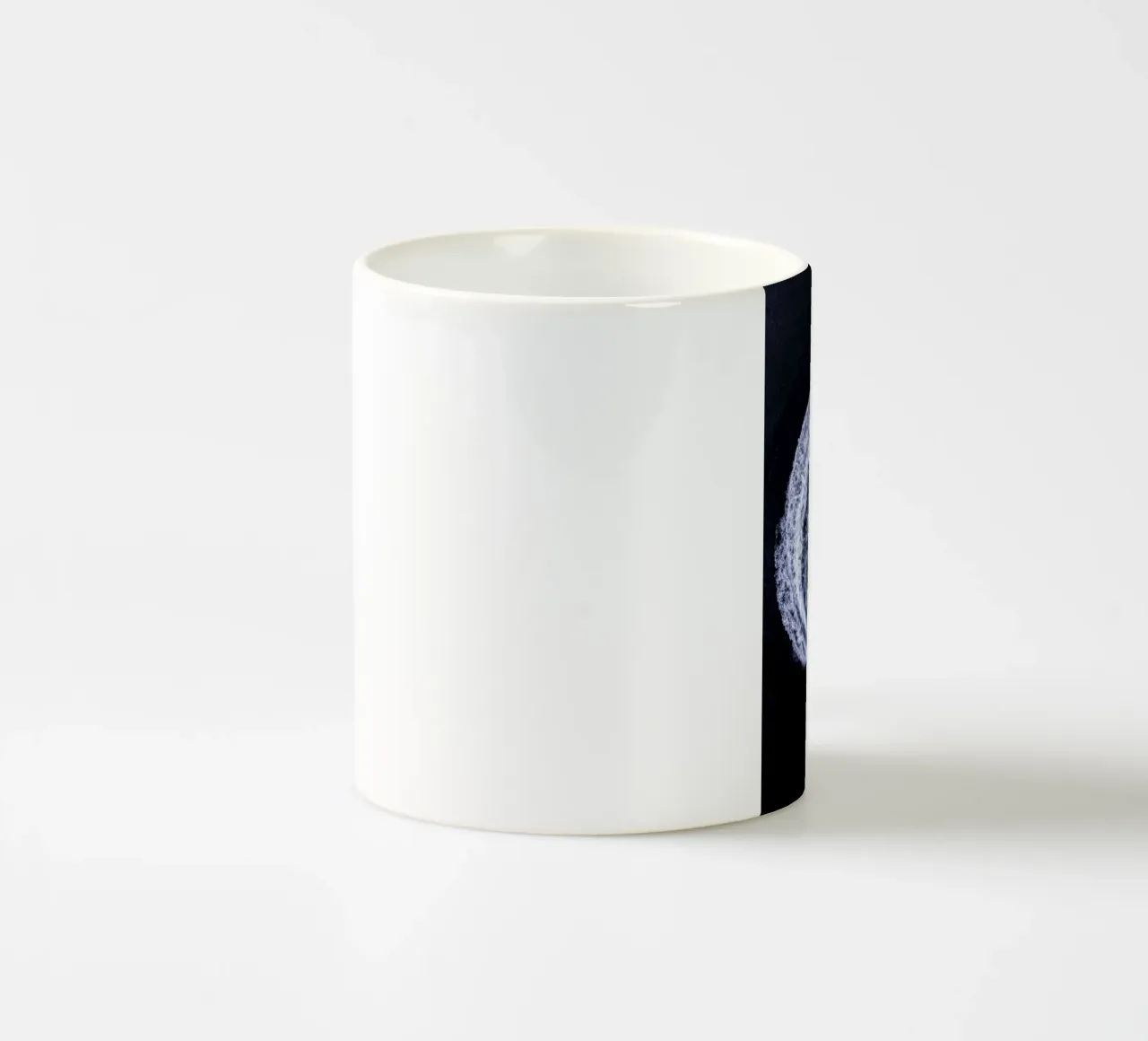 Dona tazza in ceramica da ROBERTO H
