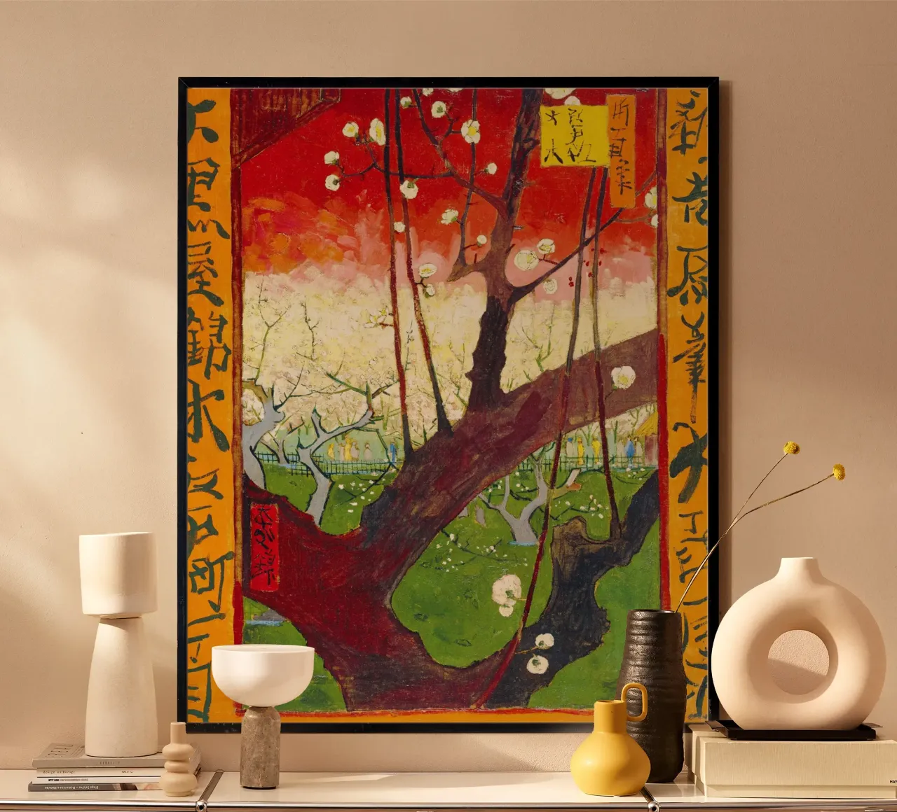 Il frutteto di prugne in fiore di Vincent van Gogh (dopo Hiroshige) poster con telaio in legno da Van Gogh Prints