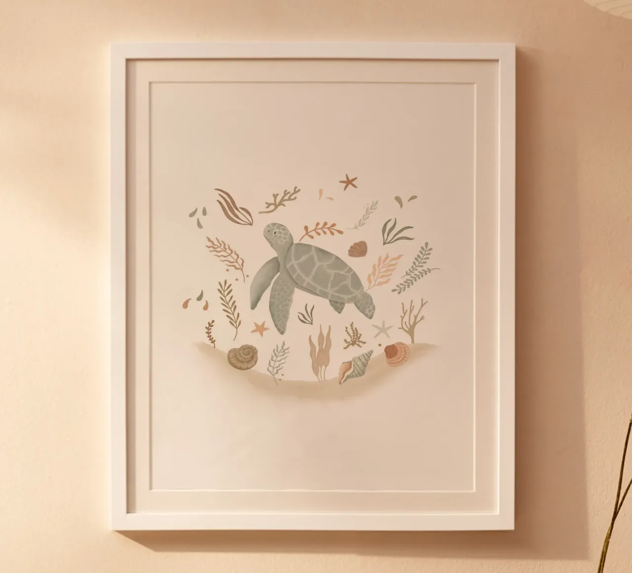 Tortue de mer douce dans un récif neutre - Décoration de plage et d'océan hahnemühle de Urchin Bay Art
