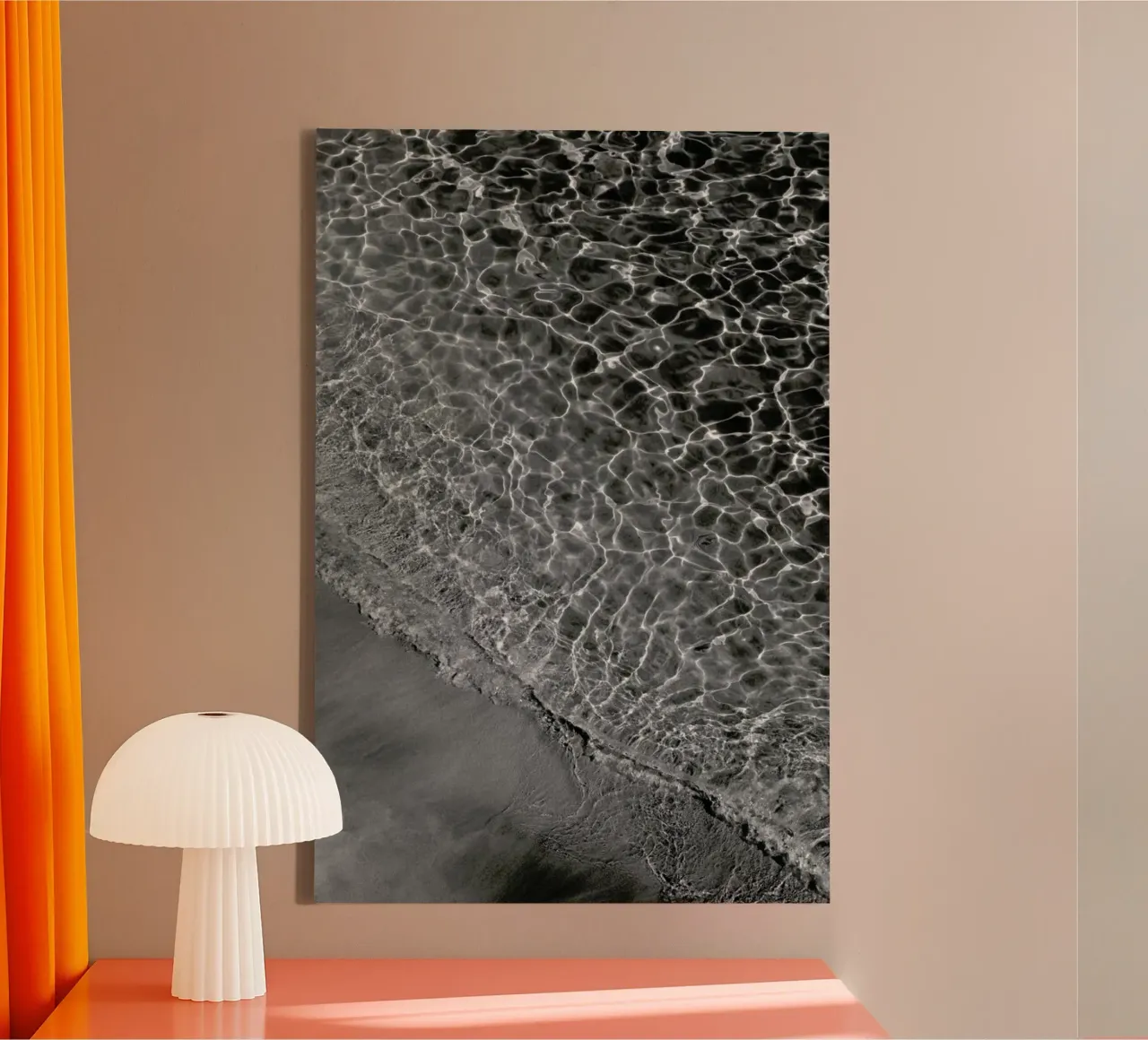 Where Sand And Water Meet Black&white Edition tela con Cornice a cassetta da Studio Nahili