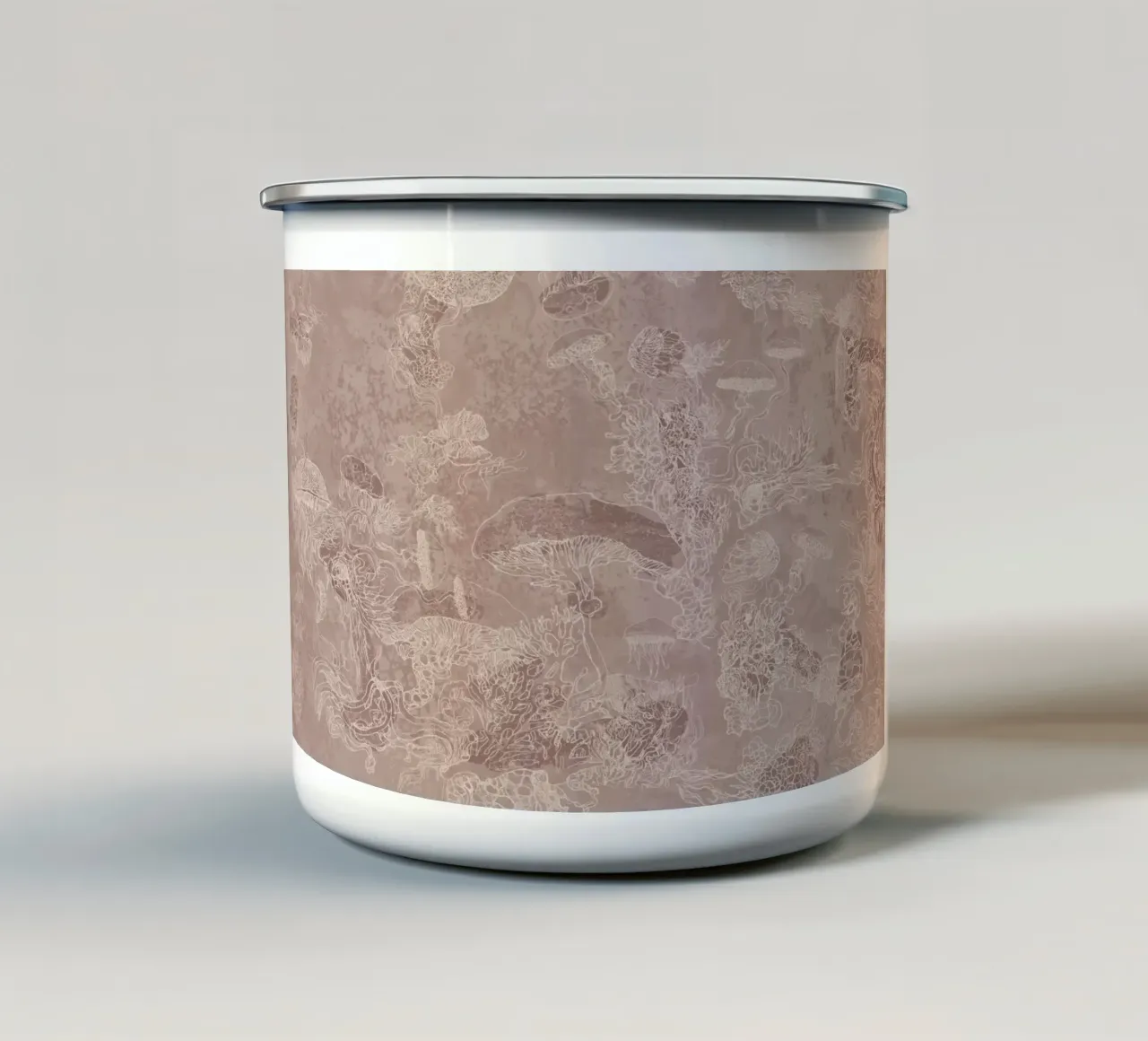 musmar1 taza de esmalte de Giulio Iurissevich