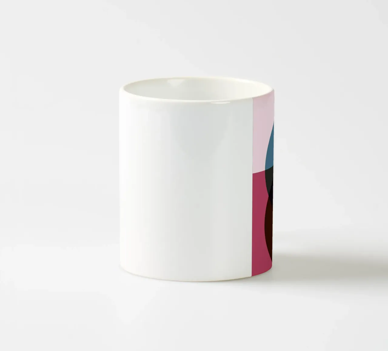 Círculo Abstracto Fusión | Minimal Art Print taza de cerámica de Casa Calm