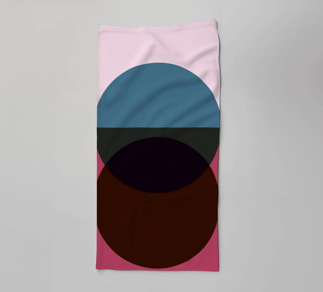 Círculo Abstracto Fusión | Minimal Art Print toalla de baño de Casa Calm