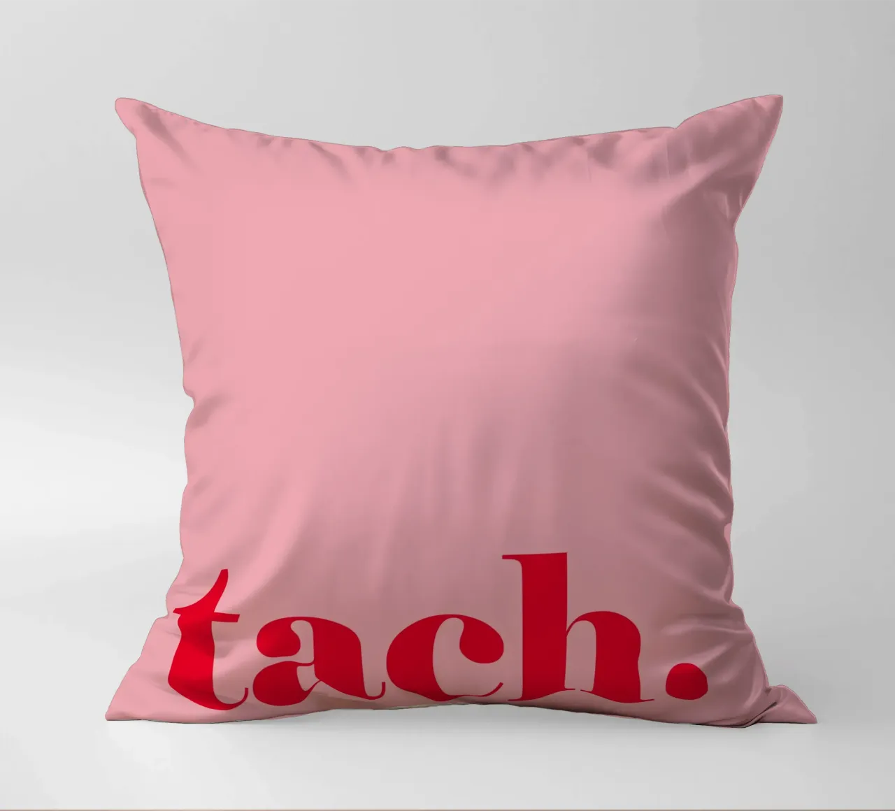 TACH in rosso lampone su rosa - un allegro saluto estivo per la casa cuscino da Stilrausch