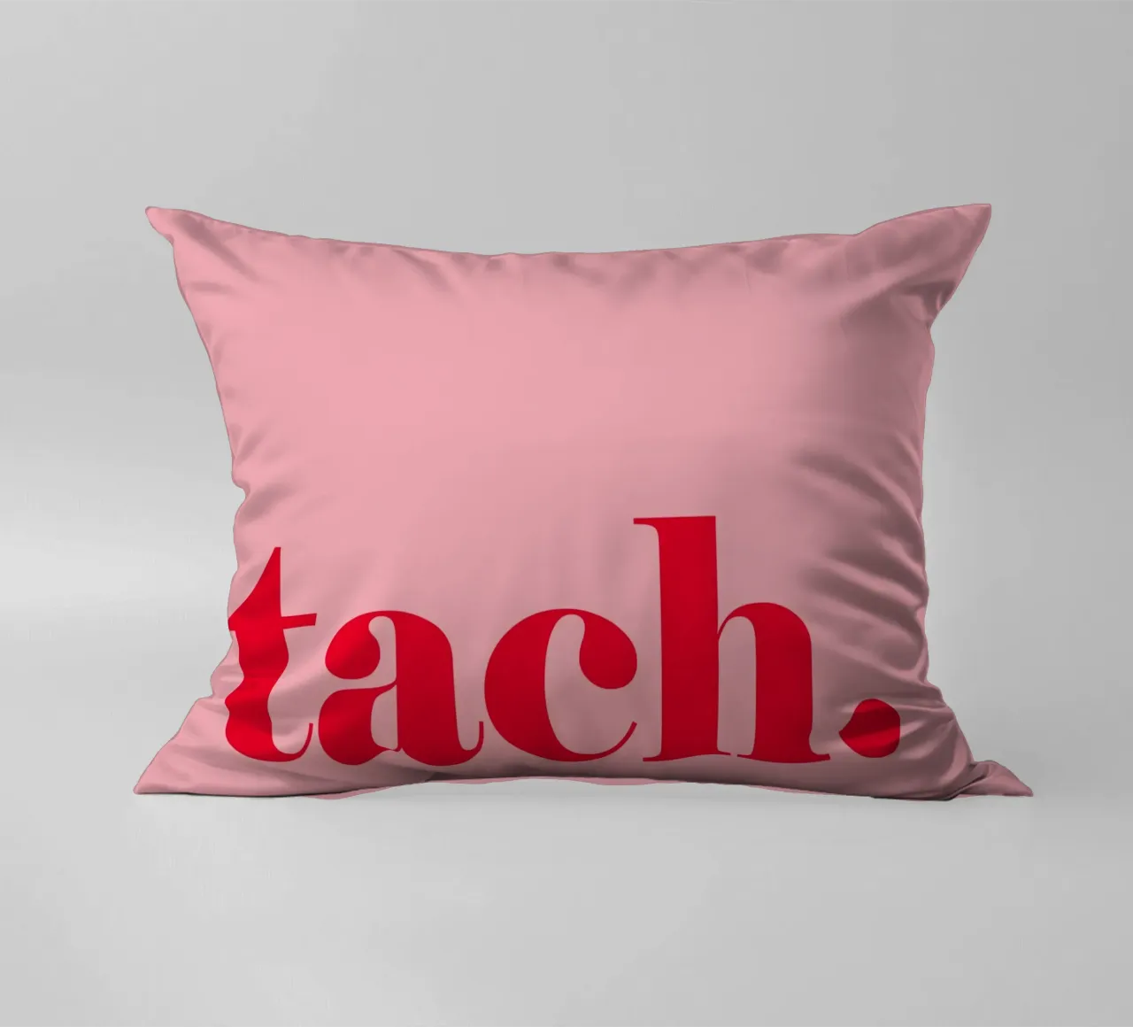 TACH in rosso lampone su rosa - un allegro saluto estivo per la casa cuscino da Stilrausch