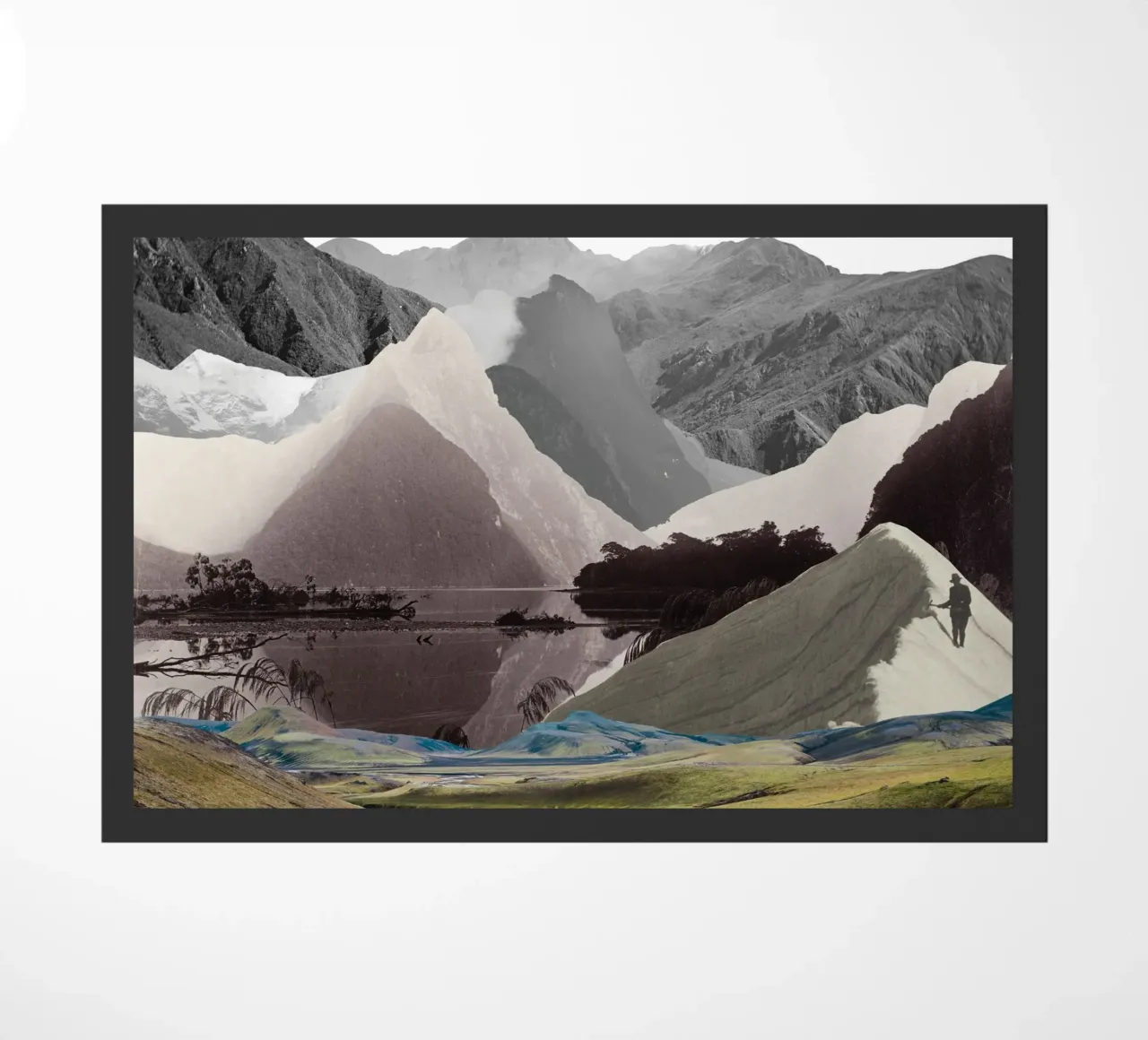 Phantom Range | Press Play Kunstdruk Collage deurmat van Press Play Art Prints