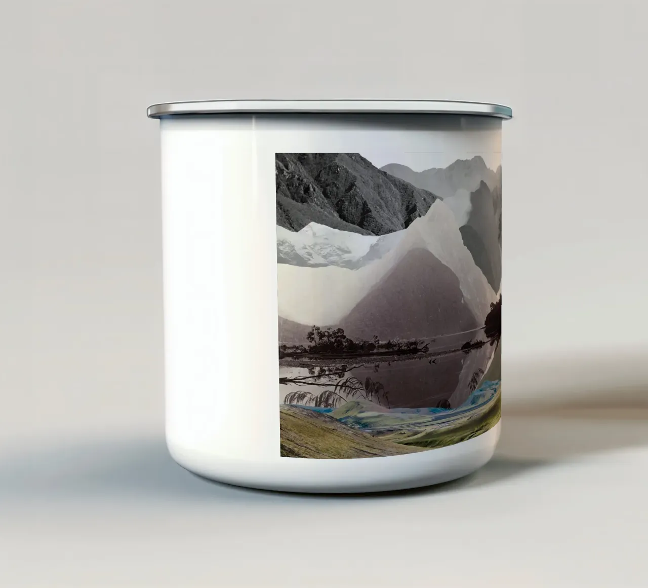 Phantom Range | Press Play Kunstdruck Collage Emaille Tasse von Press Play Art Prints