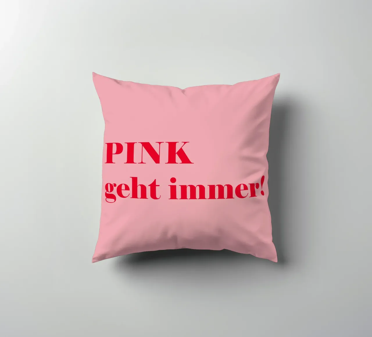 Pink always works - a cheerful statement in raspberry red for the decorative cushion by Stilrausch