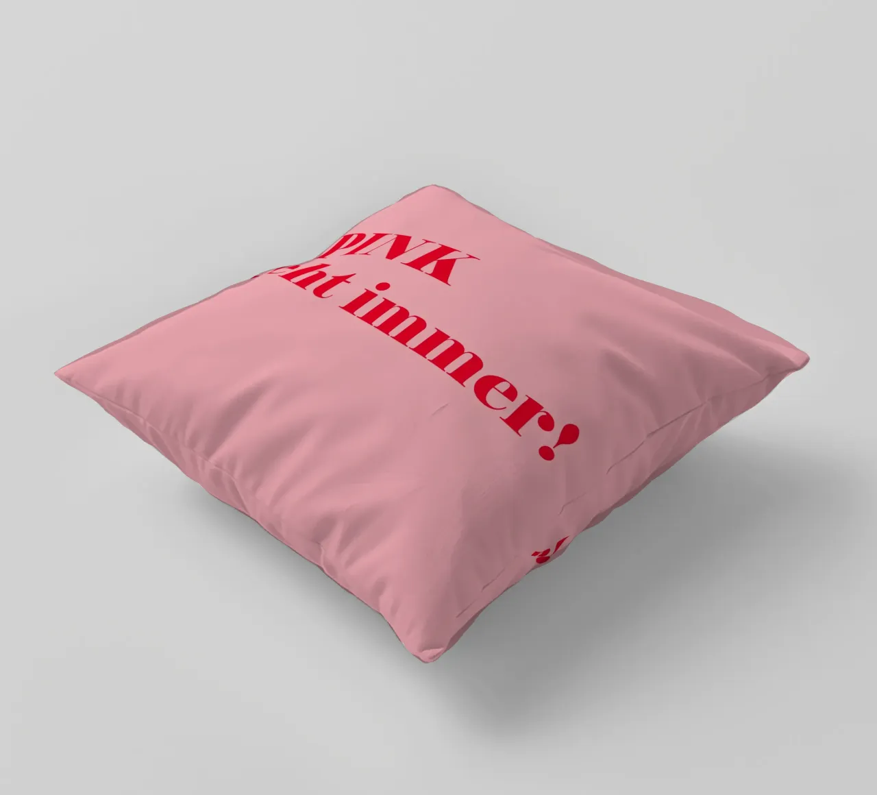Pink always works - a cheerful statement in raspberry red for the decorative cushion by Stilrausch
