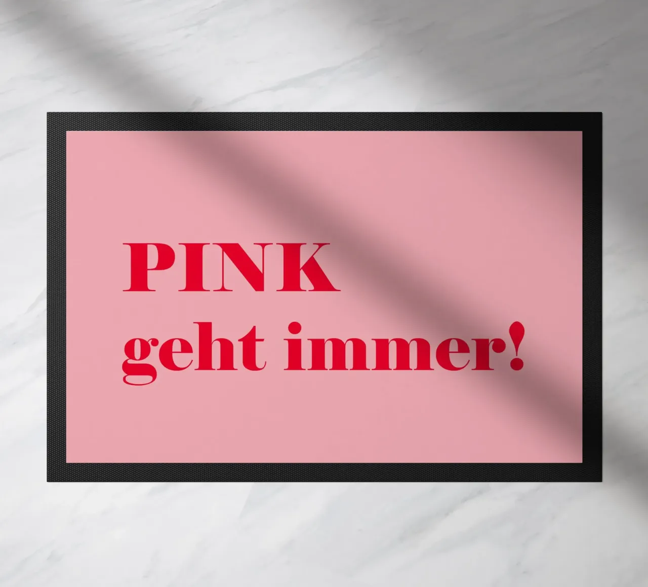 Pink always works - a cheerful statement in raspberry red for the doormat by Stilrausch