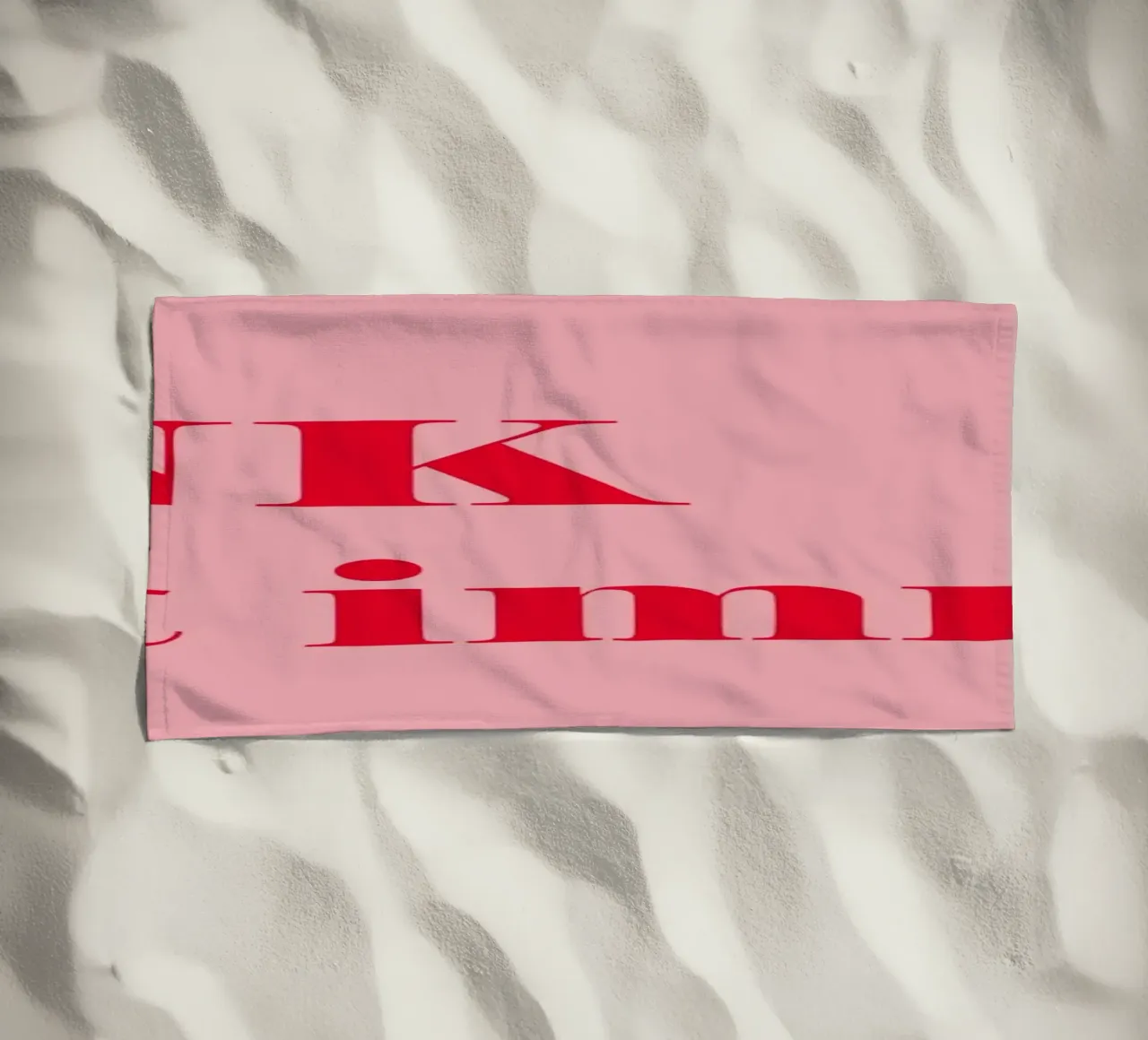 Pink always works - a cheerful statement in raspberry red for the beach towel by Stilrausch